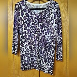 🍁 3/$30 Roz & Ali Purple Animal Print Cardigan